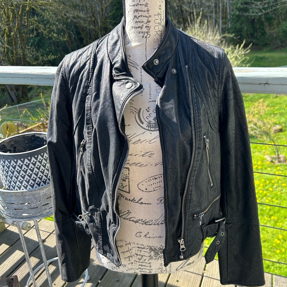 Women’s Black Leather Jacket
